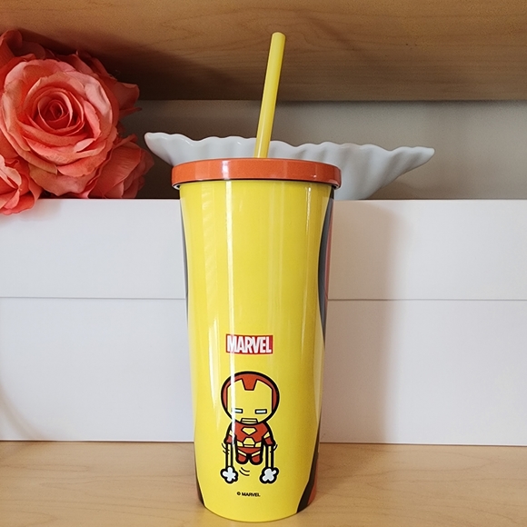 Iron Man Tumbler With Straw - Picture 13 of 14